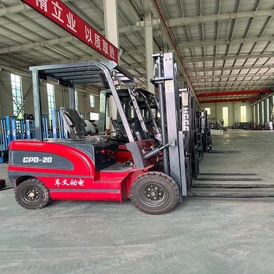 Pequena empilhadeira elétrica com elevada capacidade de carga de 3000 kg e design portátil