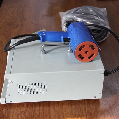 Máquina de soldadura por ultra-som de frequência para carteira de classificação em oficinas de reparação de máquinas