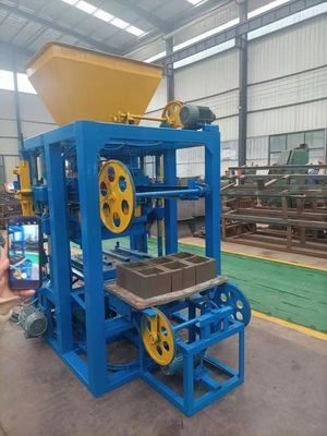 Design Diesel Cement Egg Laying Brick Making Machine para produção de tijolos em pequena escala