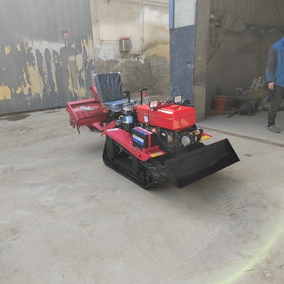 Tiller rotativo modelo montado com motor a diesel e excelente desempenho