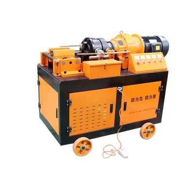 Máquina de fabricação de parafusos totalmente automática