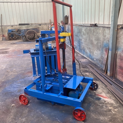 Máquina de tijolos de argila com tensão 380V e tamanho de palete 850*550*25mm