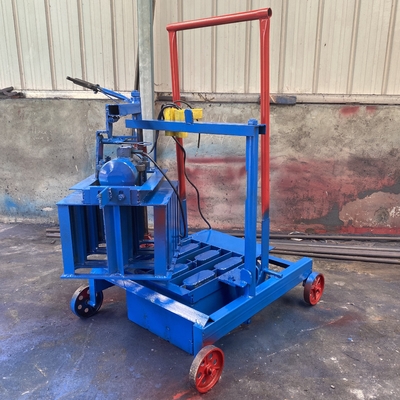 Pequena construção móvel pavimentadora fabricante de tijolos capacidade de produção automática 2500 pcs/8h