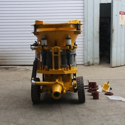 600 kg Capacidade Pulverizador de concreto Max. Distância de transporte Horizontal 200m Vertical 20m
