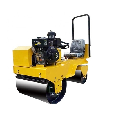 4000 kg Compactadores de peso Máquinas vibratórias rodoviárias de rolos com força excitante de 30KN