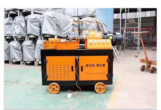 Máquina de fabricação de parafusos de barras de aço com fio de rebar 1050*700*1100MM 3-380V 50HZ