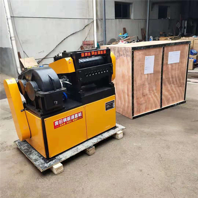 Potência do motor 1440 r/min Limpador automático de arame para máquina de endireitar chapas de metal