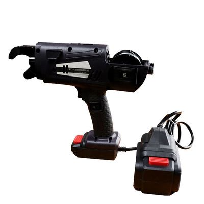 Máquina de ligação automática de arame armado de 75 correios/minuto para filamentos de aço de grande volume