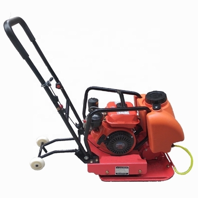 Compactor de placas vibratórias de construção com sistema de controlo mecânico e