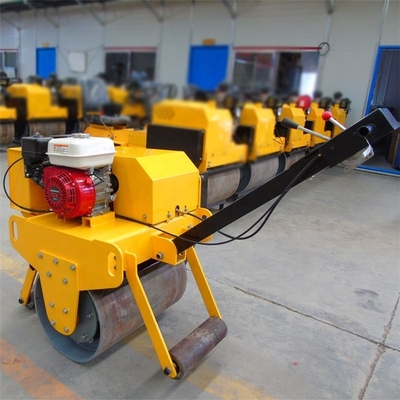 Caminhar atrás de tambor duplo Vibratório Motor Diesel Pequena compactação Roller Compactor Compacto de mão